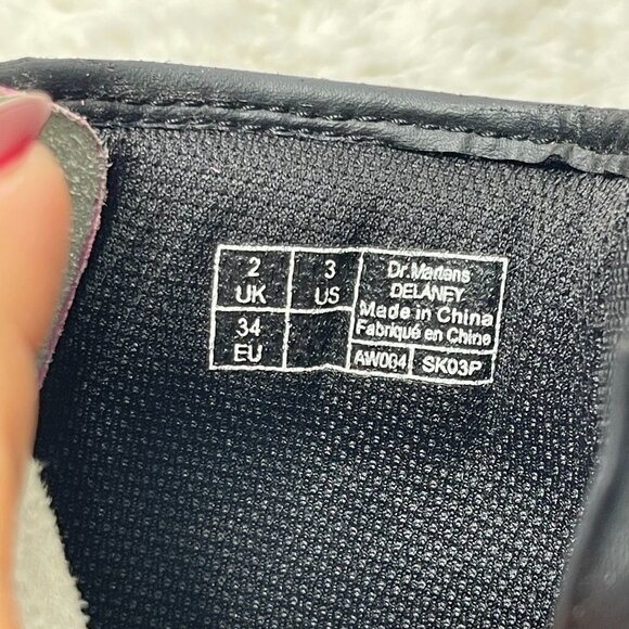 Dr. Martens Kid's Pink Delaney Softy T Leather Lace Up Boots Shoes Size 3 US - Picture 5 of 13